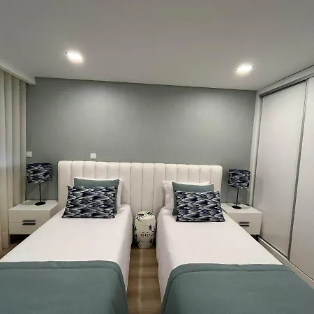 Apartment Northeast Portugal G